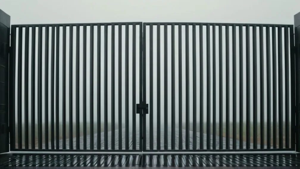 Правительство Стармера ужесточает правила получения постоянного вида на жительство для просителей убежища