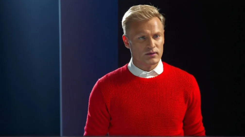 Эффект красного свитера: Главный модный трюк этой осени