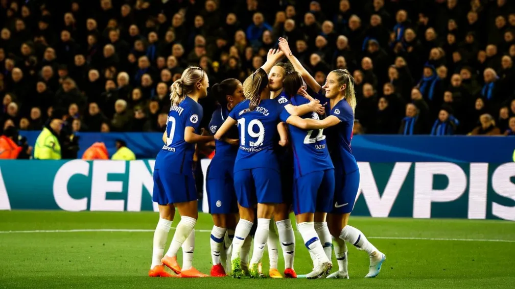 Женские команды «Барселоны» и «Челси» сыграли вничью 1:1 в напряженном матче Лиги чемпионов, «Барса» сохраняет лидерство в группе.