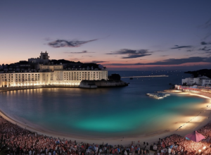 Отель Ibiza Rocks отменил концерты после трагической гибели двух туристов