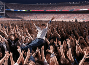 Трагедия на концерте Oasis в Уэмбли: зритель погиб в результате падения