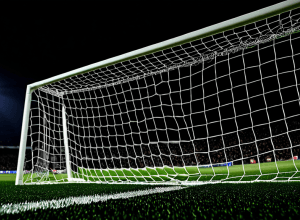 "Барселона" обыграла "Эльче" со счетом 3:1: Неубедительная победа, позволившая сократить отставание от "Реала"