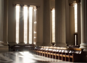 Санчес готовится назначить нового генпрокурора по возвращении из Анголы: политический шторм в Испании