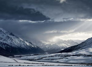 Восемь северных регионов Испании в режиме тревоги из-за мощных снегопадов