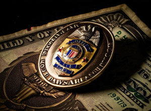 Сальвадор: Полицейский-свидетель признался в 97 убийствах и обвинил мэра-союзника Букеле в заказе расправ