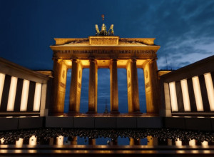 Санитарный кордон пал: выживет ли умеренная европейская правая?