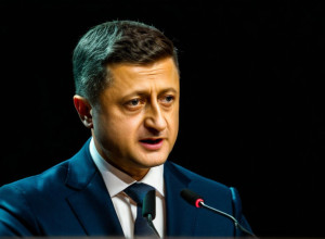 Президент Зеленский осуждает российские атаки на Одессу