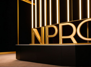 Дакота Джонсон произвела фурор на кинофестивале Red Sea в эффектном образе