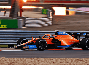 Пиастри одержал победу в Бахрейне, McLaren демонстрирует превосходство