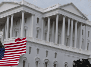 Мишель Обама объяснила, почему не была на инаугурации Трампа