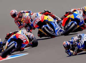 Алекс Маркес впервые побеждает в MotoGP после падения Марка на Гран-при Испании