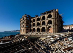 Уничтожение защищенного палата в Гетхо связано с двумя депутатами ПНВ