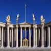 Европа привлекает ученых из США на фоне кризиса в американских университетах: инициатива Макрона и фон дер Ляйен