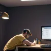 Работа больше не та: почему даже занятость не гарантирует достаток