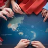 США и Китай проведут переговоры по тарифам в Швейцарии: Первая попытка снизить напряженность