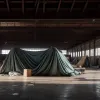 Кризис в аэропорту Мадрида: Сотни бездомных и конфликт властей обостряются