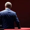 Байден не узнал Клуни: скандал с президентскими амбициями Трампа и секретами Белого дома