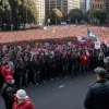 Фронт А amplio: Обвинения в жертвенности и безответственности