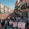 Бунт в Венеции: Безос и его свадьба вызывают протесты местных жителей