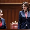 Фехоо обвинил Санчеса в угрозе демократии: политический скандал в Испании