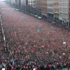 Тысячи протестующих выступили против расширения аэропорта Барселоны