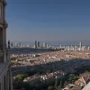 Антонио Лопес вернулся к проекту: Художник пишет панораму Барселоны с крыши музея