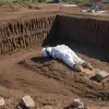В Мексике обнаружены останки более 60 человек в общей могиле: родственники требуют расследования