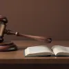 Суд отказался требовать телефон Эррехона по делу об изнасиловании