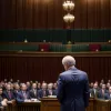 Санчес под давлением: соратники ищут выход из коррупционного скандала