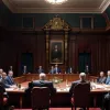 Смена власти в Пучсерда: ERC свергает Junts с помощью вотума недоверия
