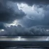 Перевод сотрудников FEMA в ICE: Кризис в разгар сезона ураганов