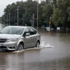 Наводнение: как вести себя в автомобиле, чтобы выжить