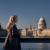Писательница Салли Руни бросает вызов британскому правительству, поддерживая Палестину: что происходит?