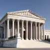 Консервативный Верховный суд США решает судьбу политической повестки Трампа